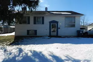 5112 Fairlane Rd, Columbus, OH 43207 - Photo 1