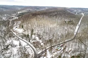 910 Beck Rd SE, Lancaster, OH 43130 - Photo 1