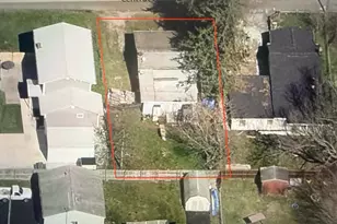 158 Central Ave, Buckeye Lake, OH 43008 - Photo 1