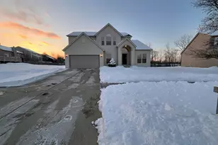 160 Whittington Pl, Etna, OH 43062 - Photo 1