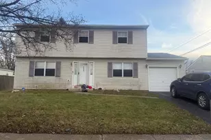 3257 Kenray Dr, Columbus, OH 43219 - Photo 1