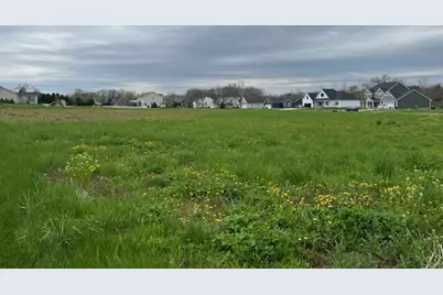 3272 Cobblestone Creek Road, Marion, OH 43302 - Photo 1