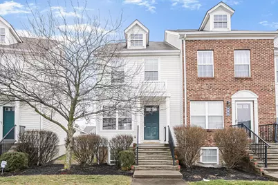 998 Hartford Village Boulevard #998, Columbus, OH 43228 - Photo 1
