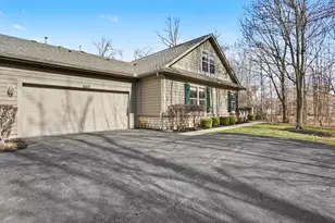 660 Albion Pl, Westerville, OH 43082 - Photo 1