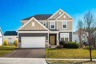 12316 Greenwood Dr, Pickerington, OH 43147 - Photo 1