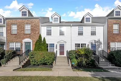 1010 Hartford Village Boulevard, Columbus, OH 43228 - Photo 1