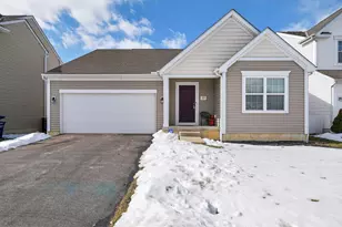 725 Flowering Cherry Ct, Blacklick, OH 43004 - Photo 1