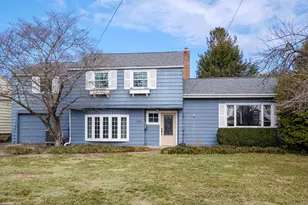 104 Sunnyside Dr, Athens, OH 45701 - Photo 1
