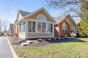 93 Green Ln, Pickerington, OH 43147 - Photo 1