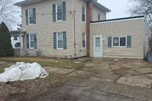 80 S Hartford Ave, Centerburg, OH 43011 - Photo 1