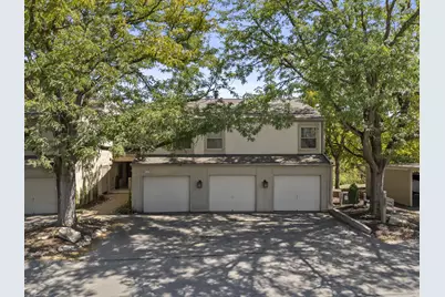 1324 Lake Shore Drive #B, Columbus, OH 43204 - Photo 1