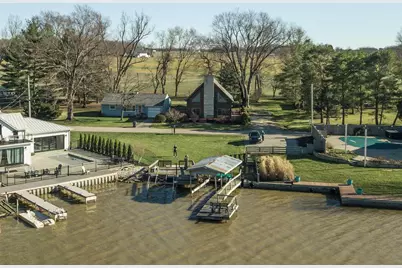 3727 South Bank Road NE, Millersport, OH 43046 - Photo 1