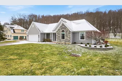 441 Gleneagles Drive, Newark, OH 43055 - Photo 1