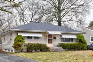 824 S Ashburton Rd, Columbus, OH 43227 - Photo 1