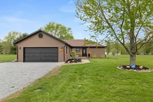 7326 State Route 19 Unit 2, Mount Gilead, OH 43338 - Photo 1