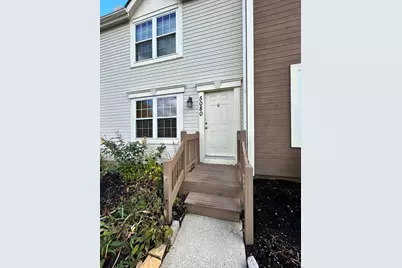 5080 Stoneybrook Boulevard #2D, Hilliard, OH 43026 - Photo 1