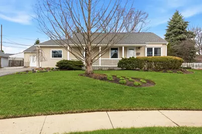 4842 Midlane Drive, Hilliard, OH 43026 - Photo 1