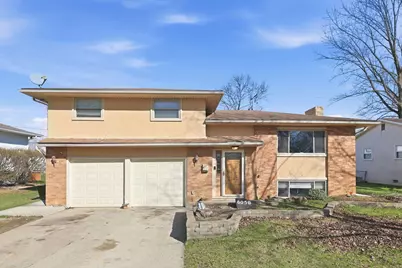 6050 Karl Road, Columbus, OH 43229 - Photo 1