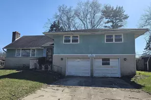 5495 Bradbury Ln, Columbus, OH 43232 - Photo 1