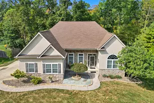 92 Buckeye Dr, Powell, OH 43065 - Photo 1