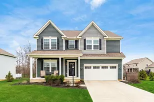 4077 Topsail Dr, Lewis Center, OH 43035 - Photo 1