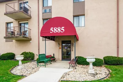 5885 Beechcroft Road #114, Columbus, OH 43229 - Photo 1
