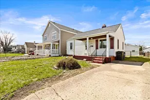 2593 Osceola Ave, Columbus, OH 43211 - Photo 1