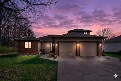 5985 Little Brook Way #5987, Columbus, OH 43232 - Photo 1