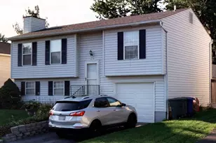 4046 Berryfield Dr, Columbus, OH 43230 - Photo 1