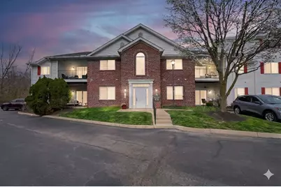 6220 Harbour Pointe #101, Columbus, OH 43231 - Photo 1