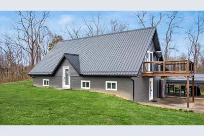 10021 W Triadelphia Road NW, Crooksville, OH 43731 - Photo 1