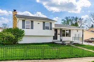 580 Evergreen Terrace, Columbus, OH 43228 - Photo 1