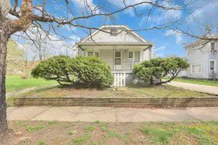 140 S Valley St, Corning, OH 43730 - Photo 1