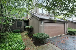 2095 Willowick Dr, Columbus, OH 43229 - Photo 1