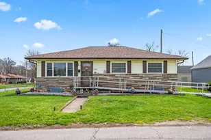 1047 E Jenkins Ave, Columbus, OH 43207 - Photo 1