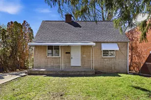2227 Homestead Dr, Columbus, OH 43211 - Photo 1