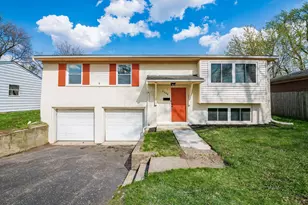 5548 Roche Dr, Columbus, OH 43229 - Photo 1