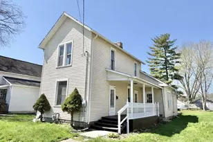 117 N Center St, Mount Vernon, OH 43050 - Photo 1