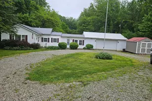 9779 York Rd SW, Etna, OH 43062 - Photo 1