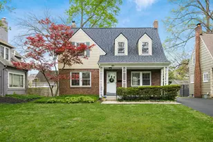 50 N Cassingham Rd, Columbus, OH 43209 - Photo 1