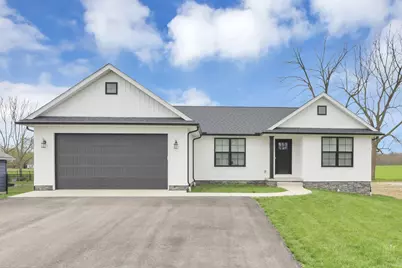 315 Oak Street, Centerburg, OH 43011 - Photo 1