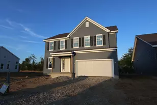 810 Hilton Dr, Reynoldsburg, OH 43068 - Photo 1