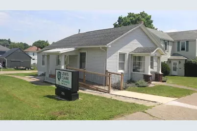 205 E Chestnut Street, Mount Vernon, OH 43050 - Photo 1