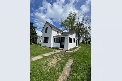 111 Hamilton Street, New Holland, OH 43145 - Photo 1