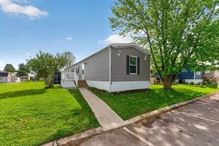 194 Northcrest Dr, Marysville, OH 43040 - Photo 1