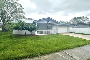 1030 Amherst, Marion, OH 43302 - Photo 1