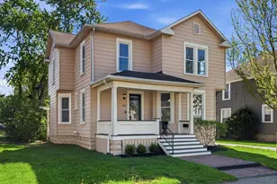 222 S Maple St, Marysville, OH 43040 - Photo 1