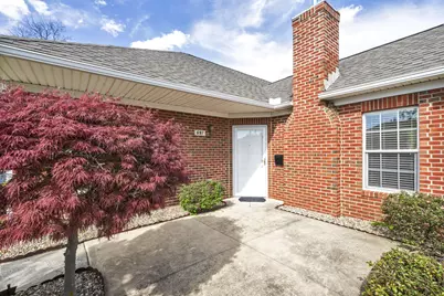 697 Hampton Woods Drive, Marion, OH 43302 - Photo 1