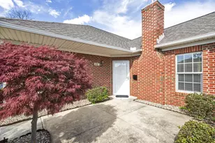 697 Hampton Woods Dr, Marion, OH 43302 - Photo 1