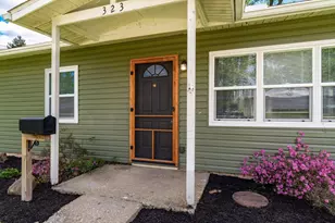 323 Cedarcrest Ave, Newark, OH 43055 - Photo 1